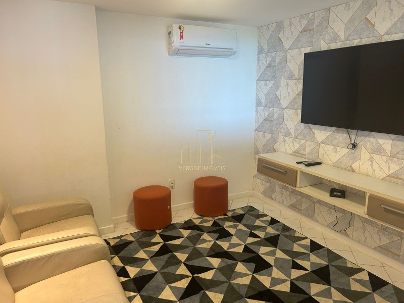 Apartamento à venda com 3 quartos, 145m² - Foto 5