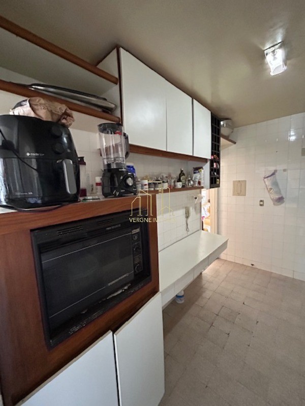 Apartamento à venda com 3 quartos, 126m² - Foto 25