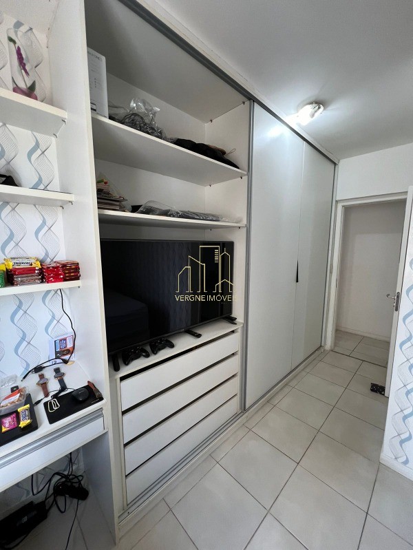 Apartamento à venda com 3 quartos, 82m² - Foto 9