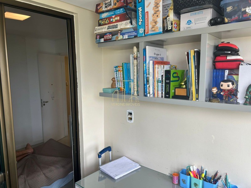 Apartamento à venda com 3 quartos, 145m² - Foto 15