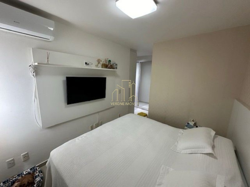 Apartamento à venda com 4 quartos, 144m² - Foto 8