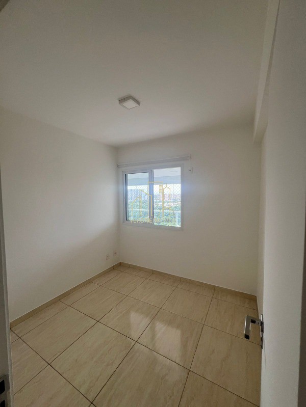 Apartamento à venda com 3 quartos, 110m² - Foto 7