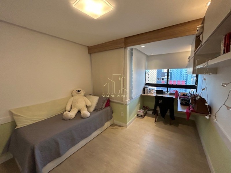 Apartamento à venda com 3 quartos, 87m² - Foto 10