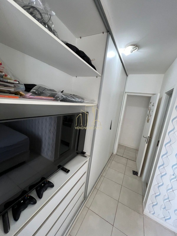 Apartamento à venda com 3 quartos, 82m² - Foto 15