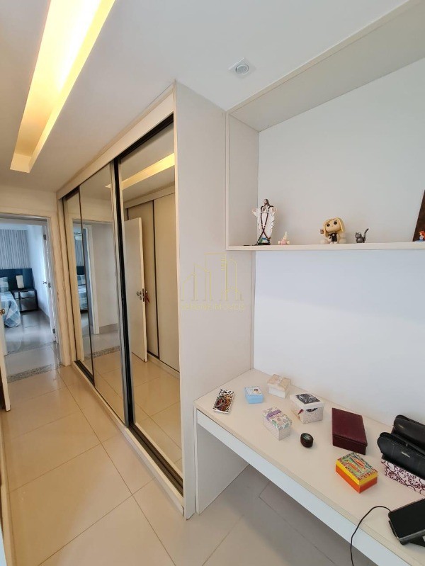 Apartamento à venda com 4 quartos, 172m² - Foto 22