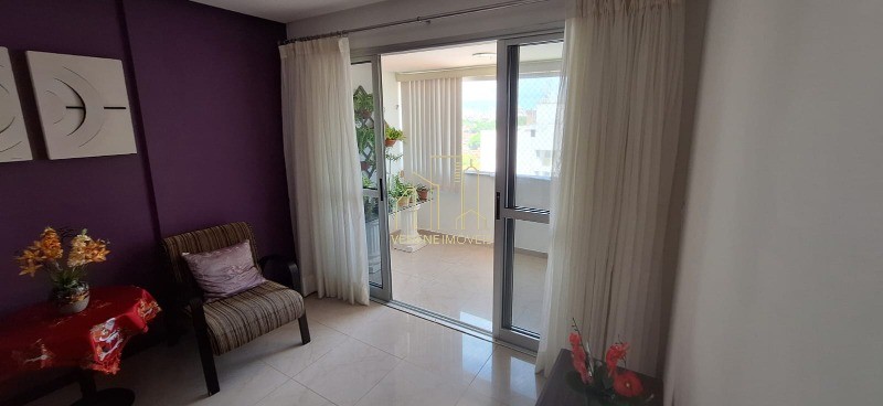 Apartamento à venda com 3 quartos, 108m² - Foto 2