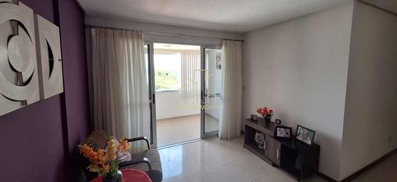 Apartamento à venda com 3 quartos, 108m² - Foto 1