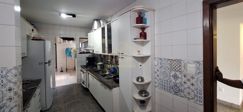 Apartamento à venda com 4 quartos, 240m² - Foto 23