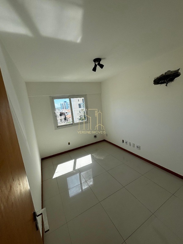 Apartamento à venda com 3 quartos, 105m² - Foto 11