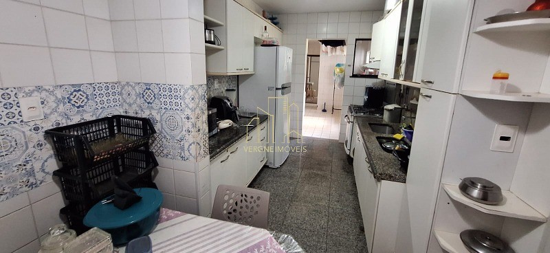 Apartamento à venda com 4 quartos, 240m² - Foto 26