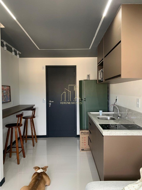 Apartamento à venda com 1 quarto, 30m² - Foto 14