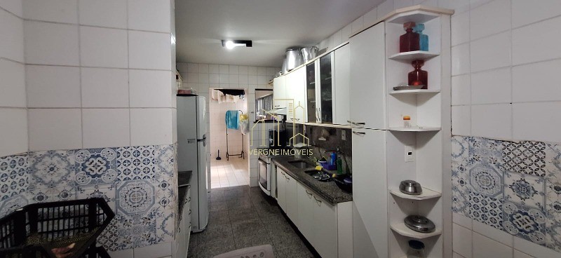 Apartamento à venda com 4 quartos, 240m² - Foto 25