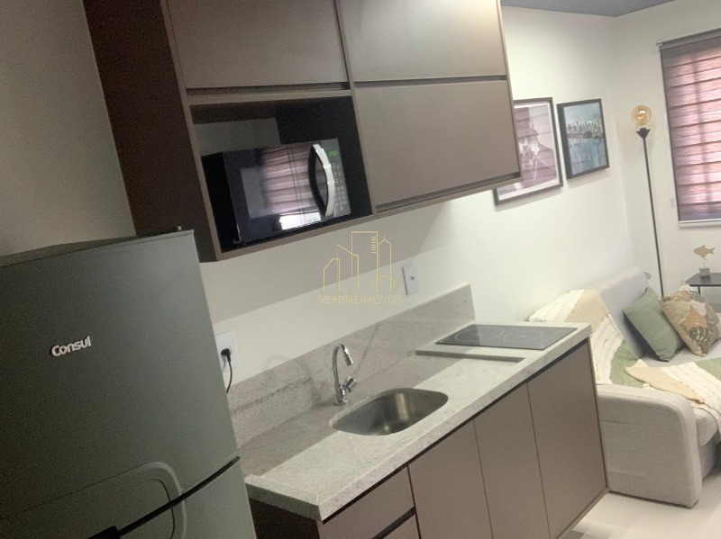 Apartamento à venda com 1 quarto, 30m² - Foto 19