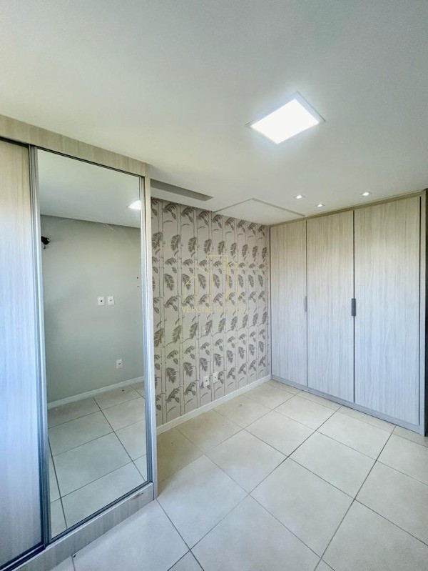 Apartamento à venda com 2 quartos, 65m² - Foto 10