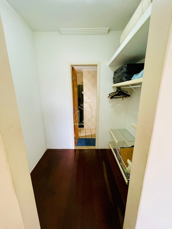 Apartamento à venda com 4 quartos, 200m² - Foto 15