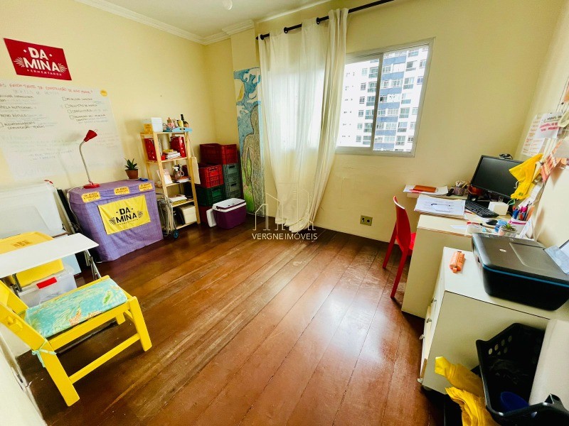 Apartamento à venda com 4 quartos, 200m² - Foto 14