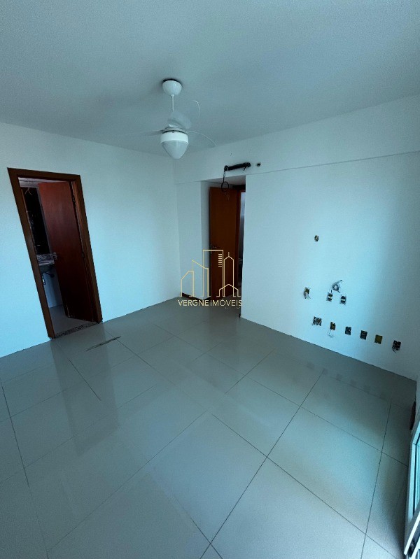 Apartamento à venda com 3 quartos, 105m² - Foto 6