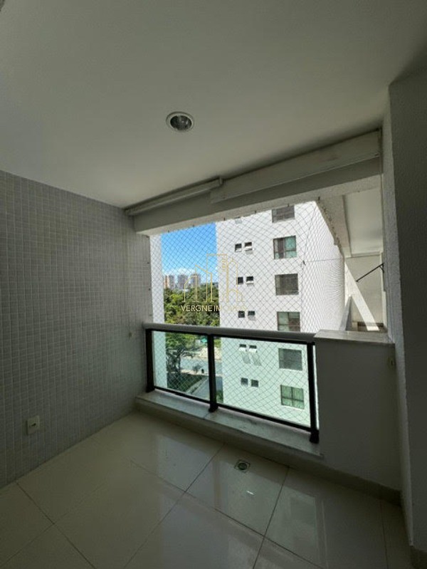 Apartamento à venda com 3 quartos, 195m² - Foto 11