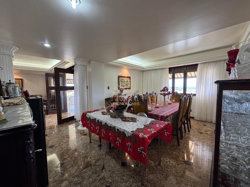 Casa de Condomínio à venda com 4 quartos, 1734m² - Foto 16