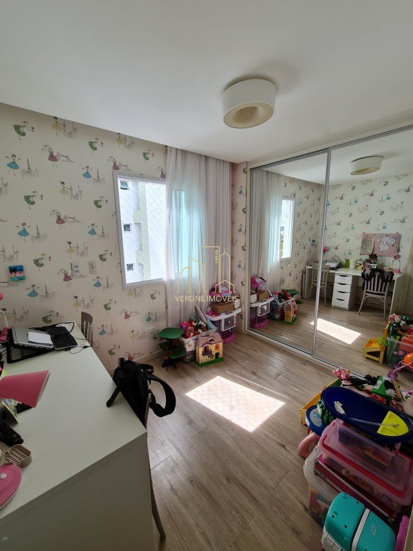 Apartamento à venda com 3 quartos, 145m² - Foto 15