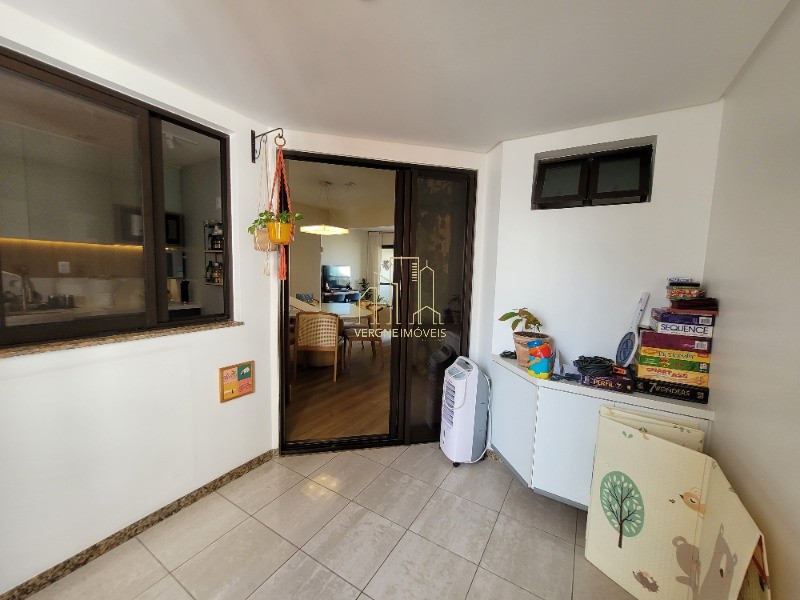 Apartamento à venda com 3 quartos, 115m² - Foto 8