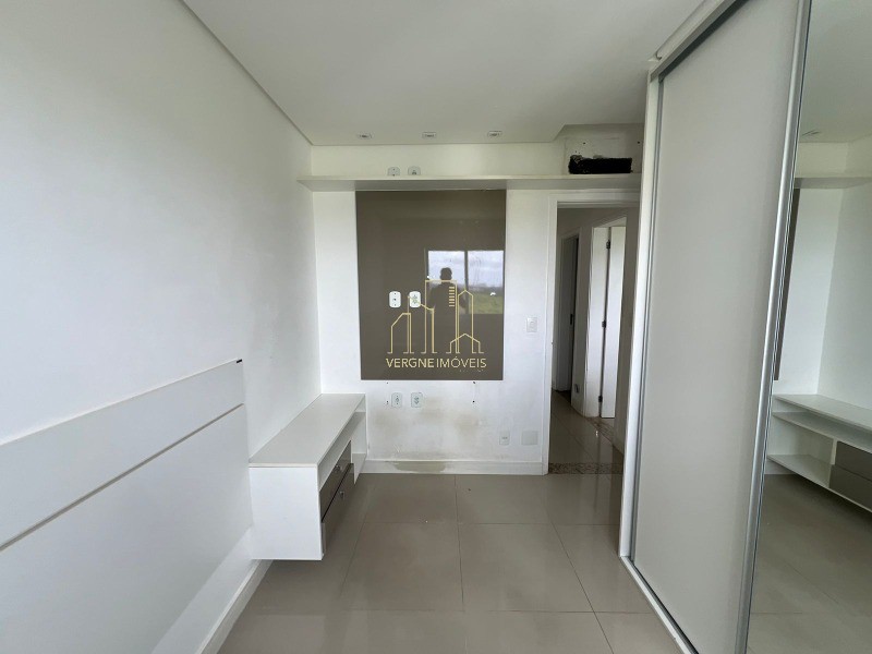 Apartamento à venda com 3 quartos, 116m² - Foto 11