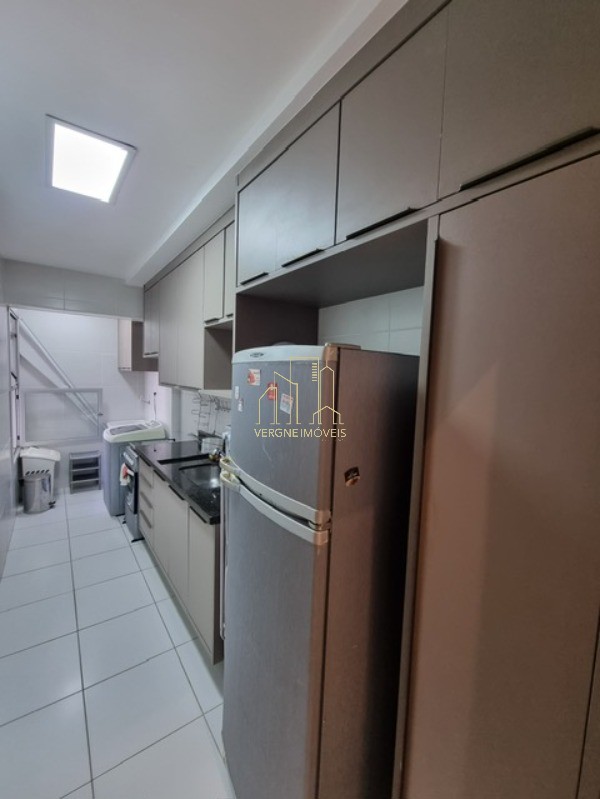 Apartamento à venda com 2 quartos, 78m² - Foto 24