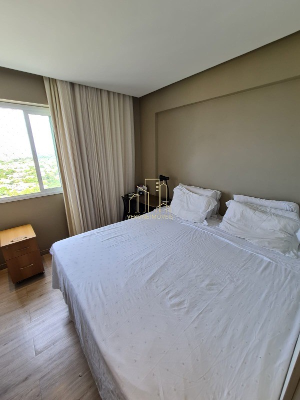 Apartamento à venda com 3 quartos, 145m² - Foto 6