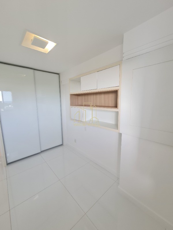 Apartamento para alugar com 2 quartos, 97m² - Foto 23