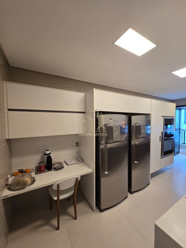 Apartamento à venda com 5 quartos, 295m² - Foto 33