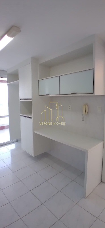 Apartamento à venda com 3 quartos, 134m² - Foto 20