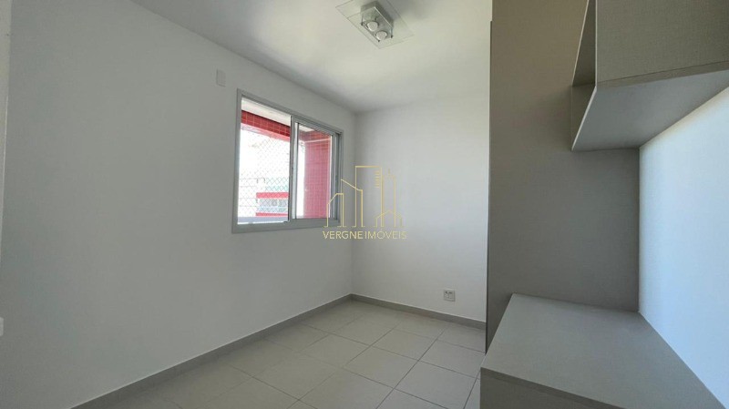 Apartamento à venda com 3 quartos, 134m² - Foto 11