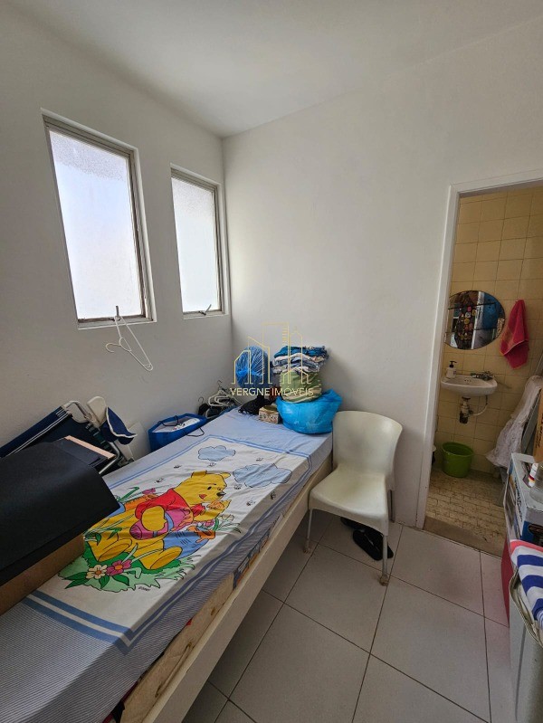 Apartamento à venda com 3 quartos, 185m² - Foto 32