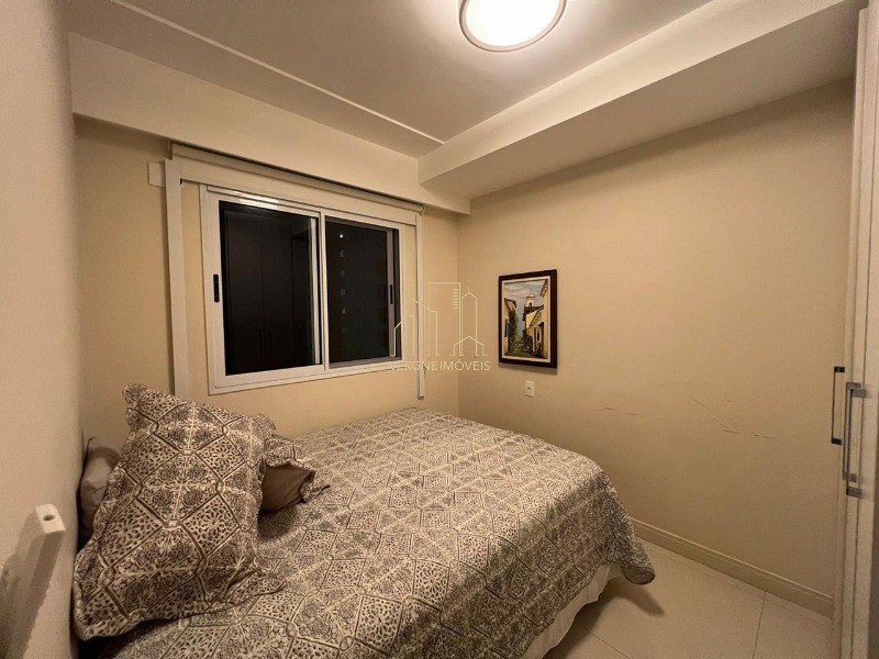 Apartamento à venda com 3 quartos, 116m² - Foto 18