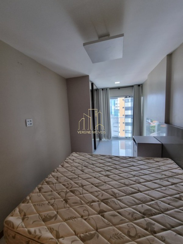 Apartamento à venda com 2 quartos, 78m² - Foto 19