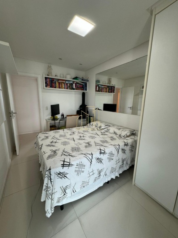 Apartamento à venda com 3 quartos, 130m² - Foto 7