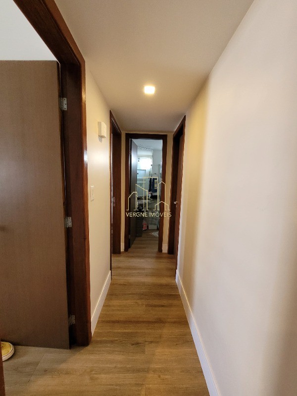 Apartamento à venda com 3 quartos, 115m² - Foto 10