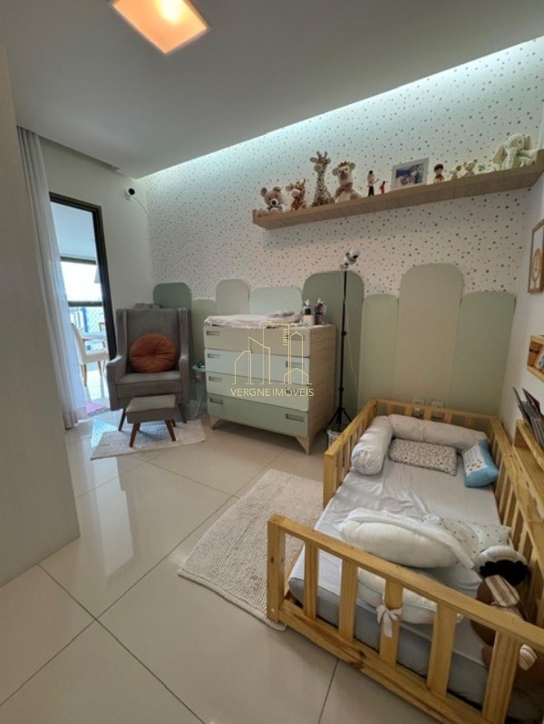 Apartamento à venda com 3 quartos, 130m² - Foto 8