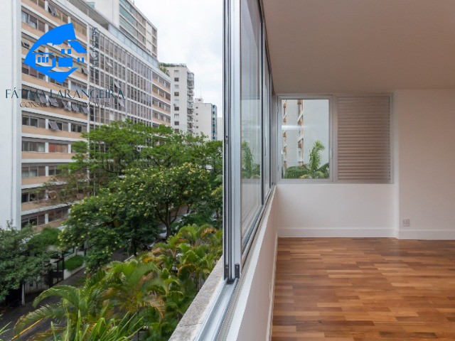 Apartamento à venda com 3 quartos, 270m² - Foto 14