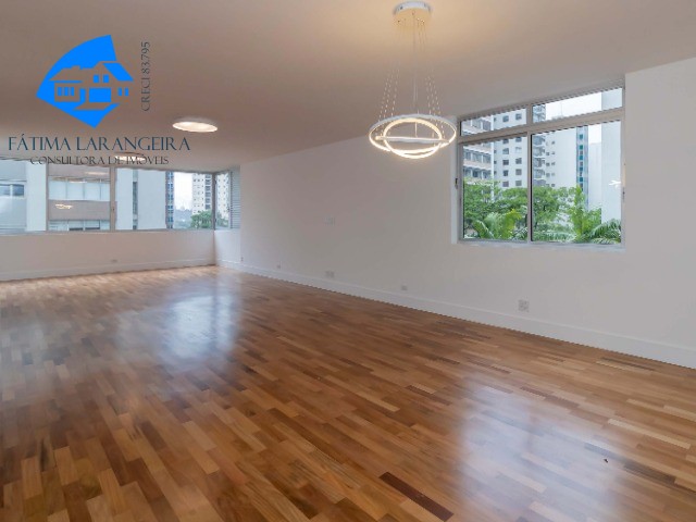 Apartamento à venda com 3 quartos, 270m² - Foto 3