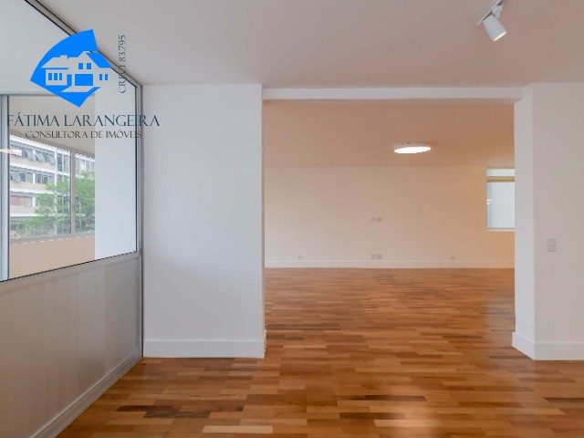 Apartamento à venda com 3 quartos, 270m² - Foto 16