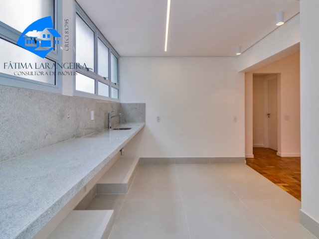 Apartamento à venda com 2 quartos, 87m² - Foto 2