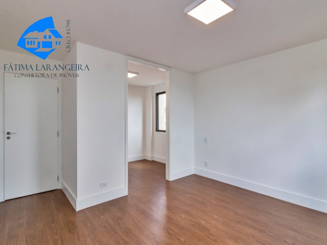 Apartamento à venda com 2 quartos, 126m² - Foto 4