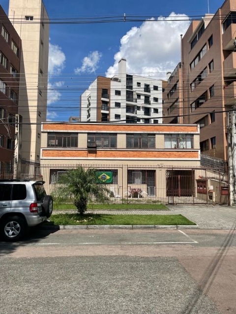 Apartamento à venda com 3 quartos, 100m² - Foto 2