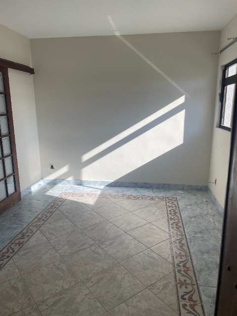 Prédio Inteiro à venda com 3 quartos, 700m² - Foto 13