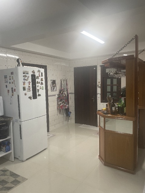 Sobrado à venda com 4 quartos, 422m² - Foto 15