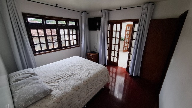 Sobrado à venda com 4 quartos, 422m² - Foto 37