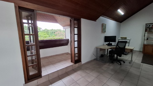 Sobrado à venda com 4 quartos, 422m² - Foto 43