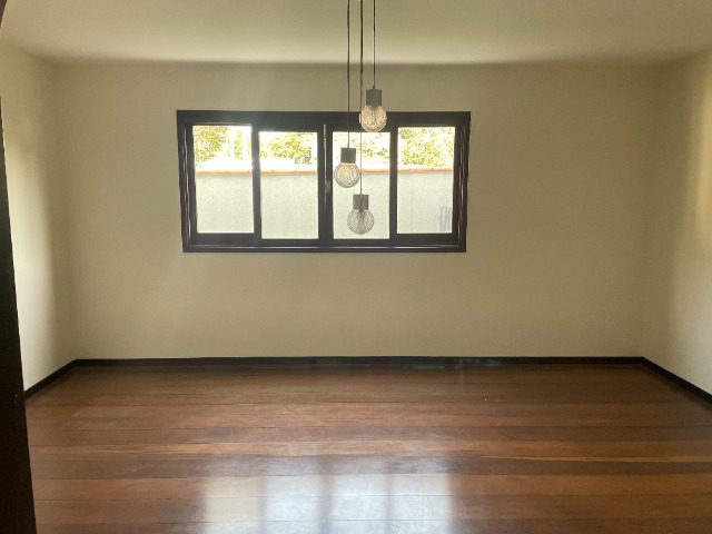 Casa à venda com 5 quartos, 480m² - Foto 10