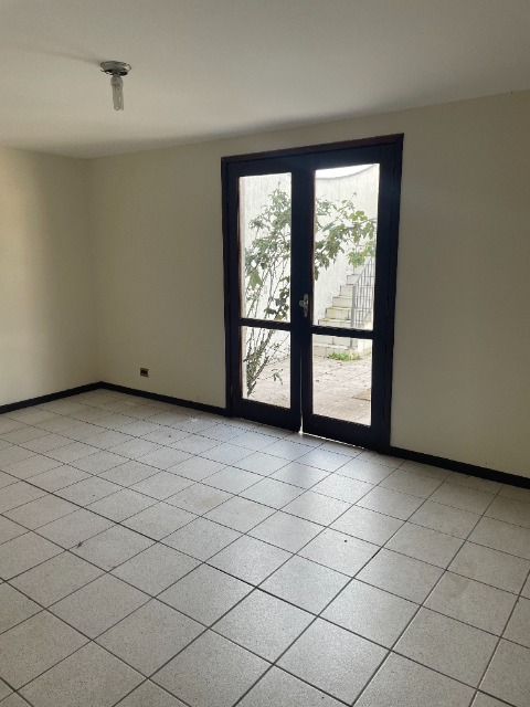 Casa à venda com 5 quartos, 480m² - Foto 12